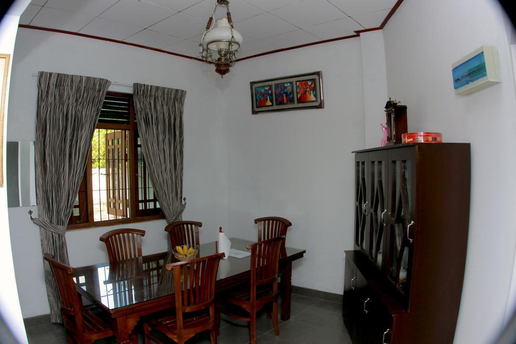 The Hermitage Negombo Kurana Katunayaka Bagian luar foto